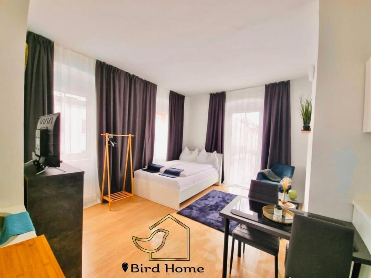 Bird Home Room 10 Klagenfurt am Woerthersee ภายนอก รูปภาพ